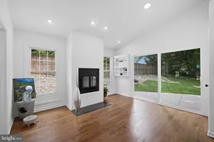 8354 Old Dominion Dr, McLean, VA 22102 - Photo 19
