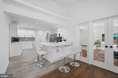 8354 Old Dominion Drive, McLean, VA 22102 - Photo 17