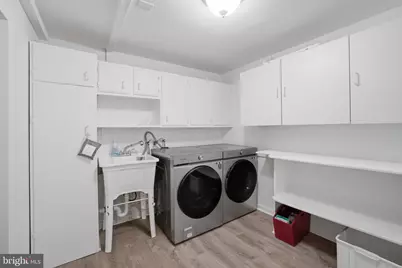 8354 Old Dominion Drive, McLean, VA 22102 - Photo 27