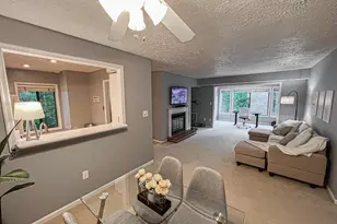 2239 Hunters Run Dr, Reston, VA 20191 - Photo 15