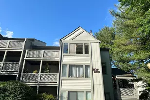 2239 Hunters Run Dr, Reston, VA 20191 - Photo 1