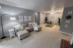 2239 Hunters Run Dr, Reston, VA 20191 - Photo 3