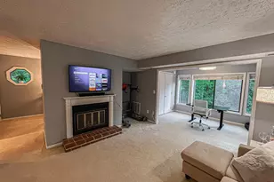 2239 Hunters Run Dr, Reston, VA 20191 - Photo 7