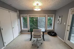 2239 Hunters Run Dr, Reston, VA 20191 - Photo 9