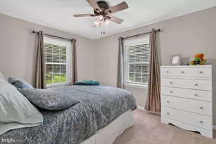 7331 Rolling Oak Ln, Springfield, VA 22153 - Photo 17