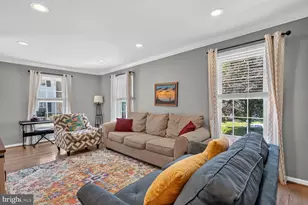 7331 Rolling Oak Ln, Springfield, VA 22153 - Photo 7