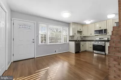 5412 Nutting Drive, Springfield, VA 22151 - Photo 5