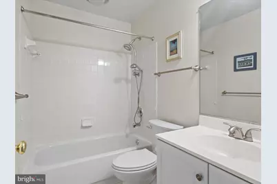 7441 Heatherfield Lane, Alexandria, VA 22315 - Photo 17