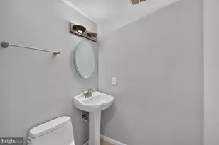 5265 Leestone Ct, Springfield, VA 22151 - Photo 27