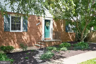 5265 Leestone Ct, Springfield, VA 22151 - Photo 3