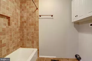 8701 Norfolk Ave, Annandale, VA 22003 - Photo 25