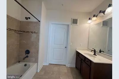 13723 Neil Armstrong Avenue #309, Herndon, VA 20171 - Photo 11
