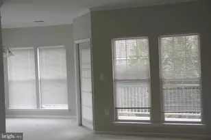 1520 North Point Dr, Reston, VA 20194 - Photo 13