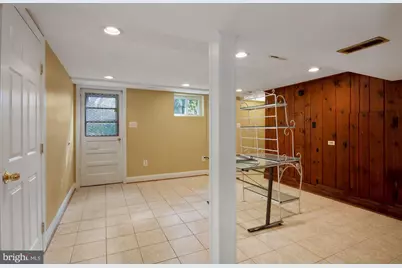 6807 Dean Drive, McLean, VA 22101 - Photo 21