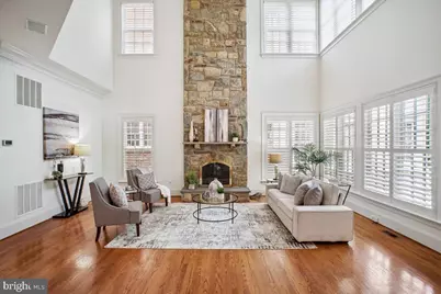 9870 Palace Green Way, Vienna, VA 22181 - Photo 19