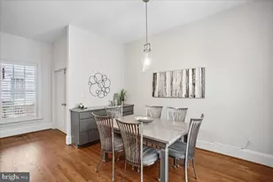 9870 Palace Green Way, Vienna, VA 22181 - Photo 17
