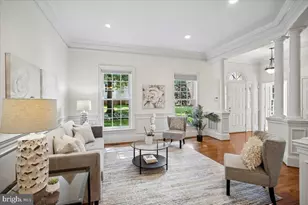 9870 Palace Green Way, Vienna, VA 22181 - Photo 5