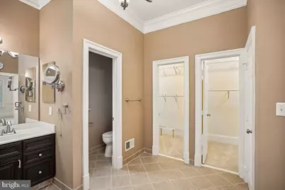 9870 Palace Green Way, Vienna, VA 22181 - Photo 33