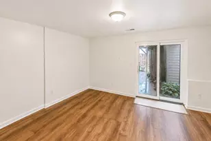 14133 Autumn Cir, Centreville, VA 20121 - Photo 19