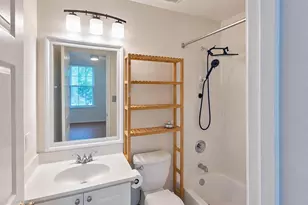14133 Autumn Cir, Centreville, VA 20121 - Photo 13