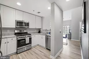 2720 Bellforest Ct, Vienna, VA 22180 - Photo 11