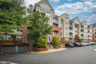 2720 Bellforest Court #401, Vienna, VA 22180 - Photo 3