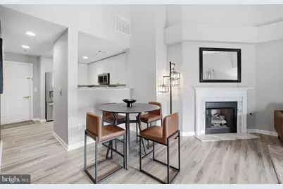 2720 Bellforest Court #401, Vienna, VA 22180 - Photo 15