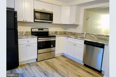 11013 Barton Hill Court, Reston, VA 20191 - Photo 5