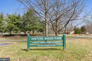 11013 Barton Hill Ct, Reston, VA 20191 - Photo 23