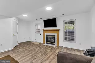6204 Battalion St, Centreville, VA 20121 - Photo 25