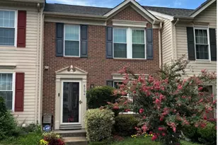 6204 Battalion St, Centreville, VA 20121 - Photo 1