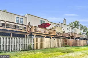 6204 Battalion St, Centreville, VA 20121 - Photo 33