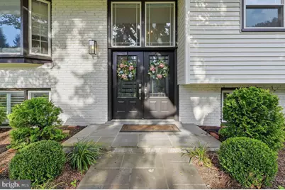 805 Golden Arrow Street, Great Falls, VA 22066 - Photo 5