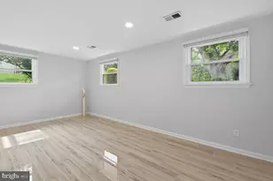 805 Golden Arrow St, Great Falls, VA 22066 - Photo 33