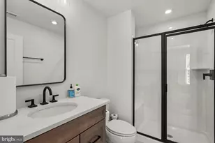 2 Curiosity Dr, Herndon, VA 20171 - Photo 15