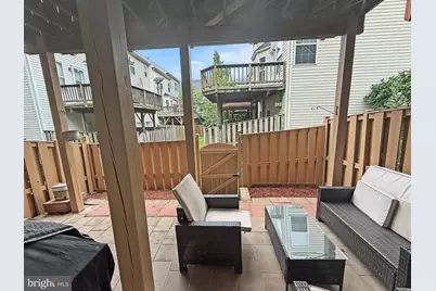 2535 James Monroe Circle, Herndon, VA 20171 - Photo 19