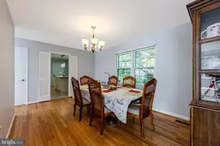 2320 Rosedown Dr, Reston, VA 20191 - Photo 13