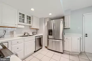 2320 Rosedown Dr, Reston, VA 20191 - Photo 17