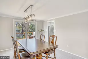 12805 Point Pleasant Dr, Fairfax, VA 22033 - Photo 15