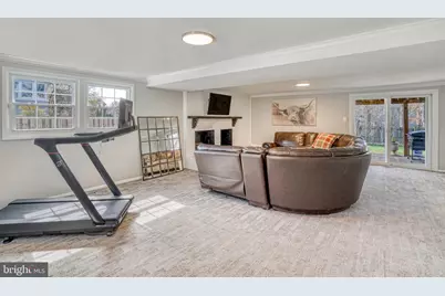 12805 Point Pleasant Drive, Fairfax, VA 22033 - Photo 23