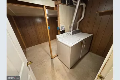 9685 Woodhenge Court, Burke, VA 22015 - Photo 31