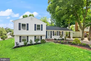 5141 Bradfield Dr, Annandale, VA 22003 - Photo 3