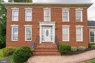 2906 Cedar Ln, Vienna, VA 22180 - Photo 1