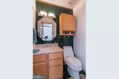 2906 Cedar Lane, Vienna, VA 22180 - Photo 15