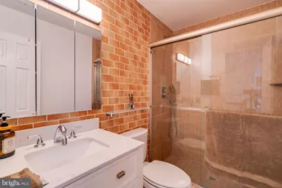 2906 Cedar Lane, Vienna, VA 22180 - Photo 31