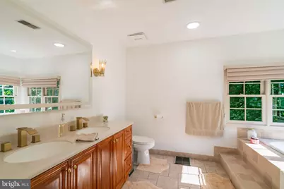 2906 Cedar Lane, Vienna, VA 22180 - Photo 27