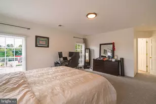 2906 Cedar Ln, Vienna, VA 22180 - Photo 23