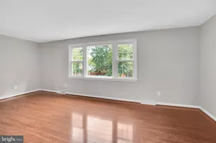 9107 Bowler Dr, Fairfax, VA 22031 - Photo 7