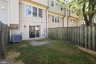 2762 Stone Hollow Dr, Vienna, VA 22180 - Photo 27