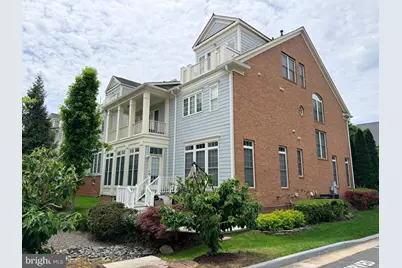 8880 Olive Mae Circle, Fairfax, VA 22031 - Photo 3